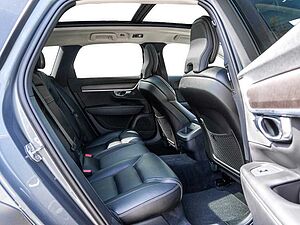 Volvo  Cross Country D5 Pro AWD Stdhzg Kam H-K Pano
