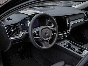 Volvo  B4 Plus Dark Navi ACC Kam SHZ LH BLIS