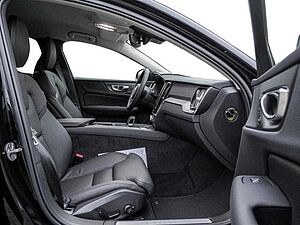 Volvo  B4 Plus Dark Navi ACC Kam SHZ LH BLIS