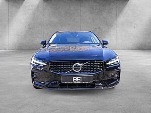 Volvo  B4 Plus Dark HK 360° ACC BLIS Navi SHZ LH