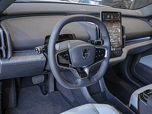 Volvo  AWD Ultra Pure Electric Pano 360° Navi