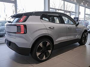 Volvo  AWD Ultra Pure Electric Pano 360° Navi