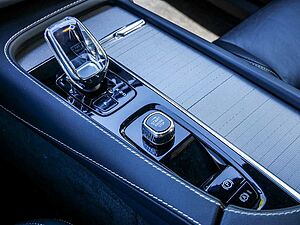 Volvo  T8 Recharge Plus Bright AWD 360° AHK H-K
