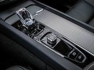 Volvo  T8 Inscription Recharge Plug-In Hybrid AWD ACC Pano Navi