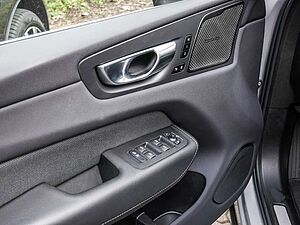 Volvo  T8 Inscription Recharge Plug-In Hybrid AWD ACC Pano Navi