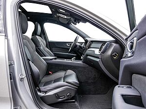 Volvo  T8 Inscription Recharge Plug-In Hybrid AWD ACC Pano Navi