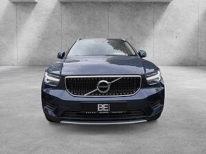 Volvo  B4 Momentum Pro AWD Kam Stdhzg SHZ