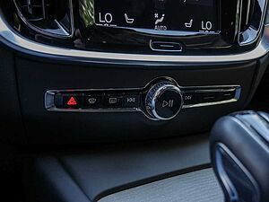 Volvo  D3 Geartronic Inscription AHK CD KAM NAVI
