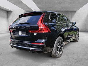 Volvo  T6 Recharge AWD Core Kam Stdhzg Pano