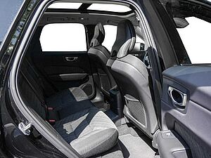 Volvo  T6 Recharge AWD Core Kam Stdhzg Pano