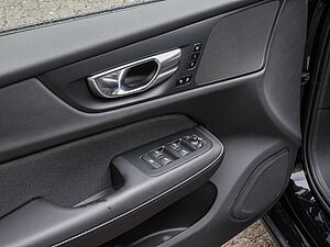 Volvo  T6 Recharge AWD R-Design Kam ACC SHZ