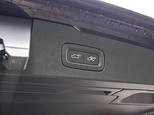Volvo  T6 Recharge AWD R-Design Kam ACC SHZ