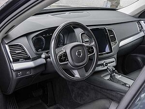 Volvo  D5 AWD Momentum Geartronic 7-Sitzer Navi AHK