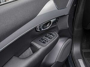 Volvo  D5 AWD Momentum Geartronic 7-Sitzer Navi AHK