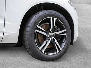 Volvo  T8 Twin Engine AWD R-Design Kam HUD ACC
