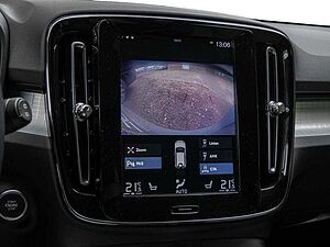 Volvo  T4 Core Recharge Plug-In Hybrid Navi AHK
