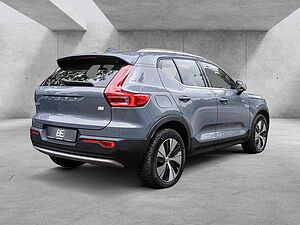 Volvo  T4 Core Recharge Plug-In Hybrid Navi AHK