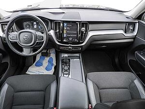 Volvo  B4 Diesel AWD Momentum Pro Navi Pano SHZ