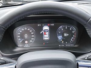 Volvo  T3 Momentum
