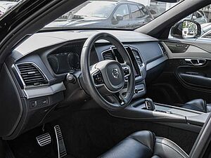 Volvo  B5 AWD R-Design Luft 22' HK Pano Licht