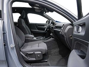 Volvo  Recharge Single Core 2WD SHZ