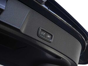Volvo  D4 Momentum AWD Kam Pano Navi