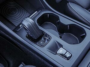 Volvo  D4 Momentum AWD Kam Pano Navi