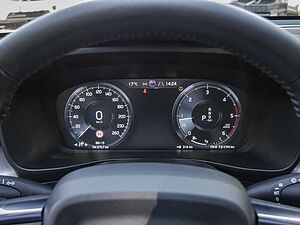 Volvo  D4 Momentum AWD Kam Pano Navi
