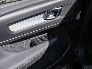 Volvo  T2 Momentum AHK NAVI KAM PANO