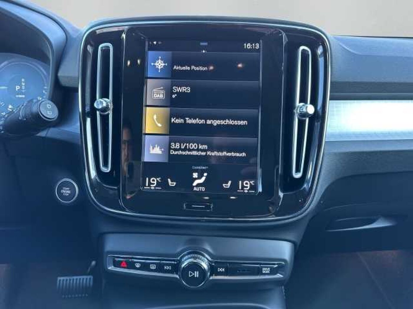 Volvo  Inscription Expression Recharge Plug-In Hybrid 2WD T4 Twin Engine EU6d