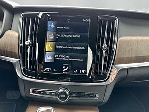 Volvo  Inscription Recharge Plug-In Hybrid AWD T8 Twin Engine StandHZG AHK-klappbar