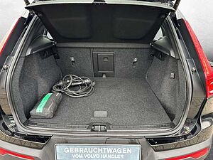 Volvo  Inscription Expression Recharge Plug-In Hybrid 2WD T4 Twin Engine EU6d