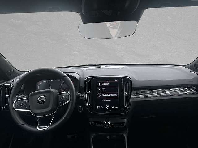 Volvo  T2 Automatik Plus Dark ACC BLIS SD LED