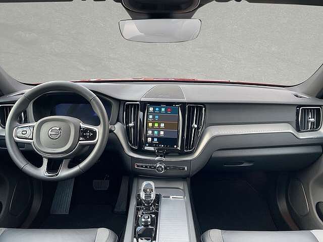 Volvo  B5 AWD Mild-Hybrid Plus Dark AHK ACC BLIS