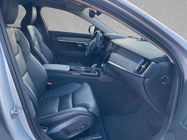 Volvo  T8 AWD Recharge Ultimate Dark ACC BLIS