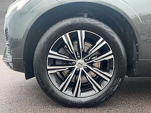 Volvo  B5 AWD Mild-Hybrid Inscription ACC LED