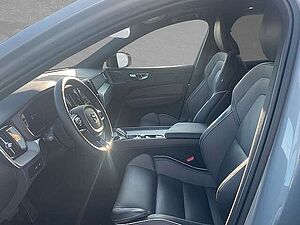 Volvo  T8 AWD Recharge Plus Dark ACC BLIS SD LED