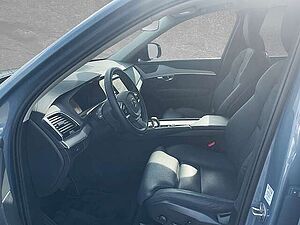 Volvo  B5 AWD Mild-Hybrid Plus Dark 7-Sitzer AHK