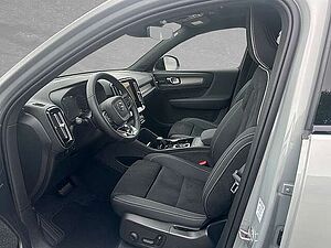 Volvo  T2 Automatik Plus Dark ACC BLIS SD LED