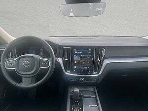 Volvo  B3 Mild-Hybrid Core LED