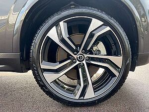 Volvo  T8 AWD Ultra Bright 7-Sitzer AHK ACC BLIS