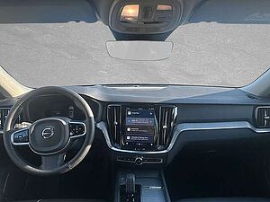 Volvo  B4 Mild-Hybrid Ultra Dark  ACC BLIS SD