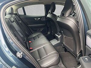 Volvo  T8 AWD Recharge Ultimate Dark ACC BLIS SD