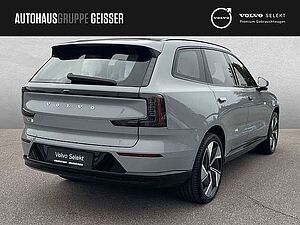 Volvo  Ultra Twin Motor Performance AWD 7-Sitzer
