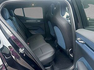 Volvo  Ultra Twin Motor Performance AWD ACC BLIS