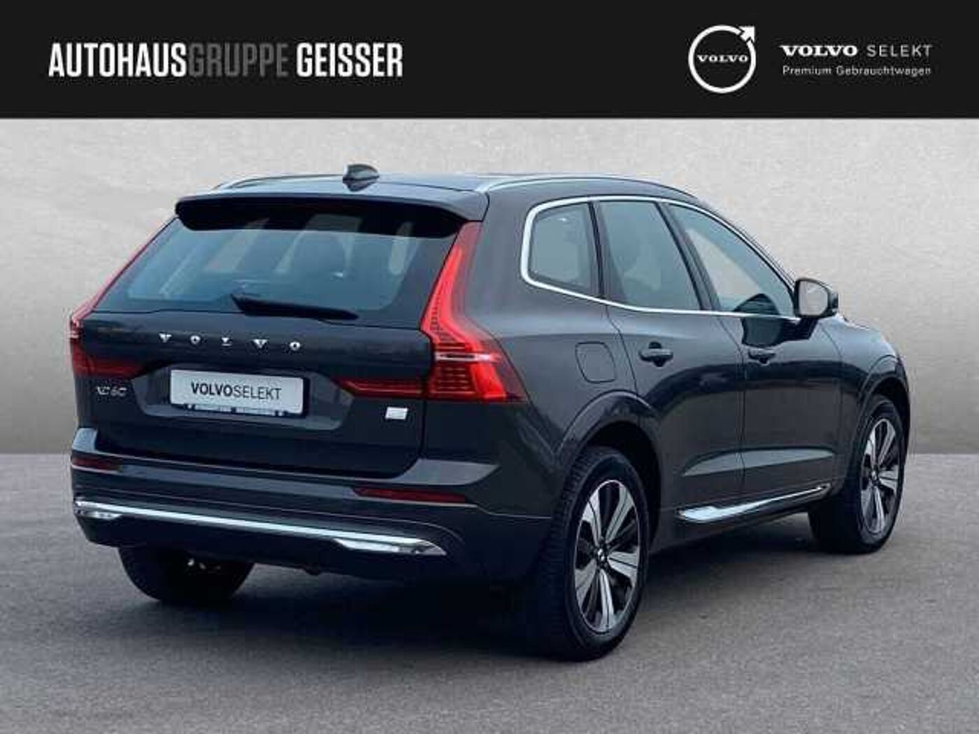 Volvo  T6 AWD Recharge Plus Bright  LED SD