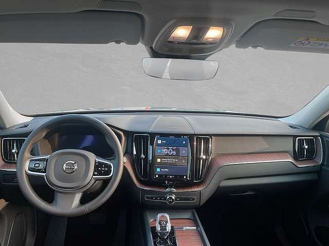 Volvo  T8 AWD Recharge Plus Dark AHK ACC BLIS SD