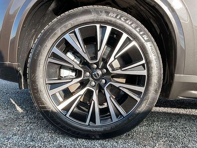 Volvo  T8 AWD Core Automatik 7-Sitzer  ACC BLIS