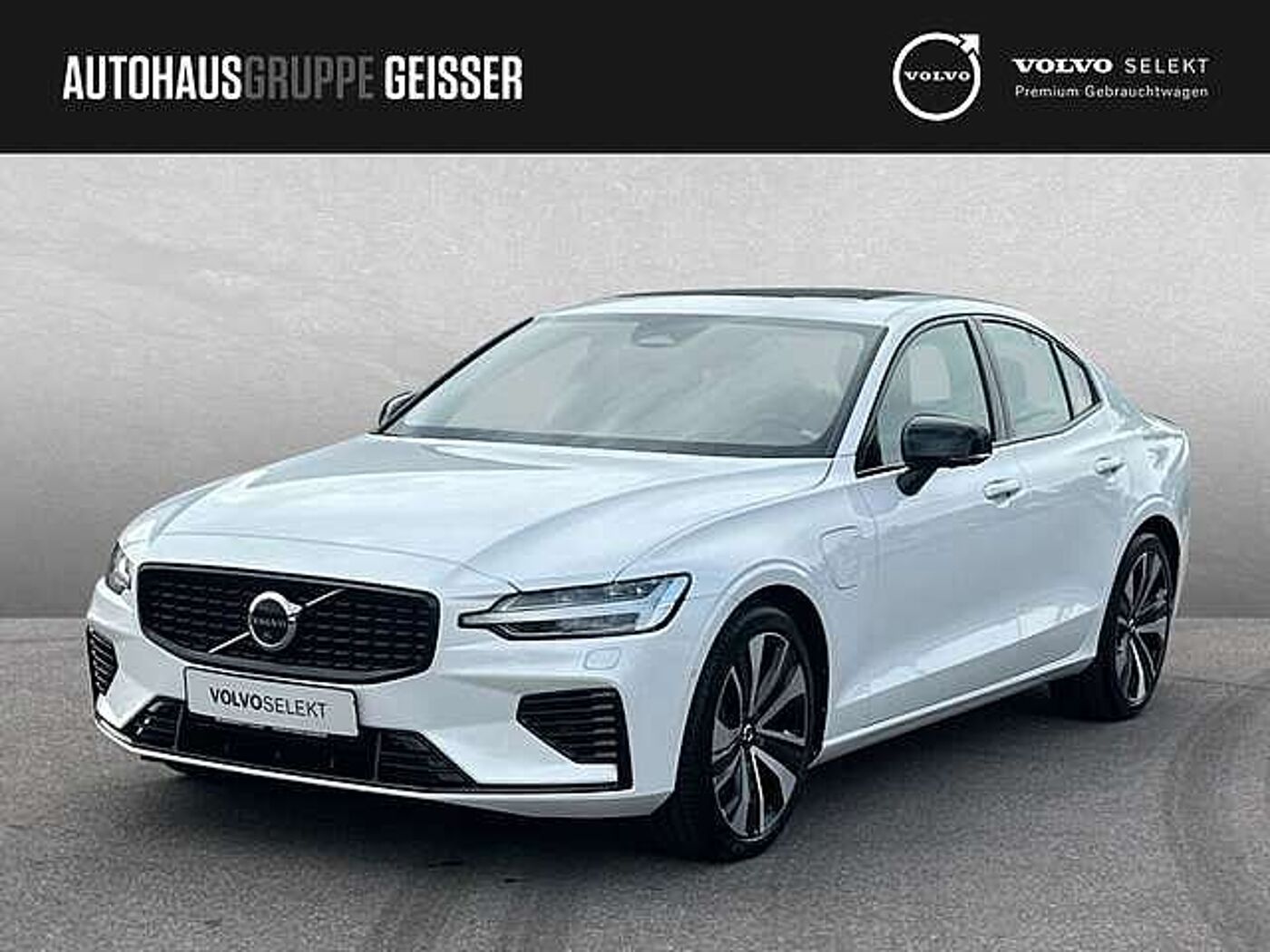 Volvo  T8 AWD Recharge Plus Dark  ACC BLIS LED SD