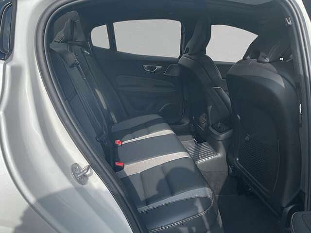 Volvo  T8 AWD Recharge Ultimate Dark ACC BLIS